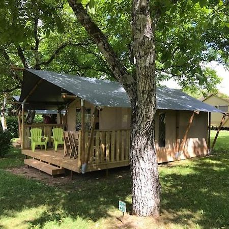 Camping Le Mondou Hotell Saint-Julien-de-Lampon Eksteriør bilde